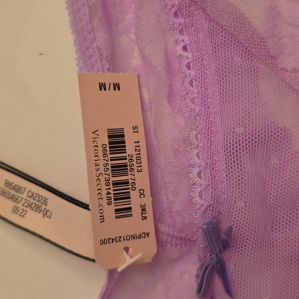 Victoria's Secret Lilac Lace Panty New Size Medium - Picture 2 of 3